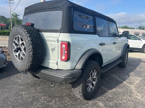 2023 Ford Bronco Badlands