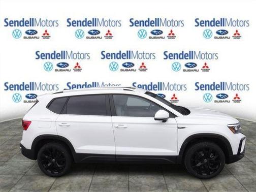 2023 Volkswagen Taos 1.5T SE