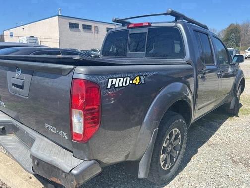 2017 Nissan Frontier PRO-4X
