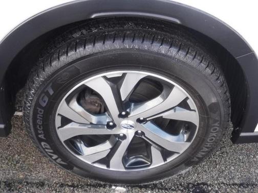 2022 Subaru Outback Touring