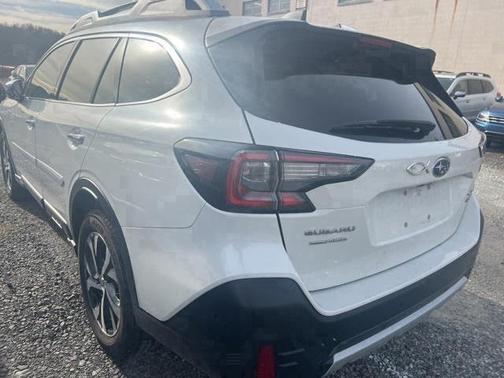 2022 Subaru Outback Touring