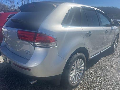 2014 Lincoln MKX Base