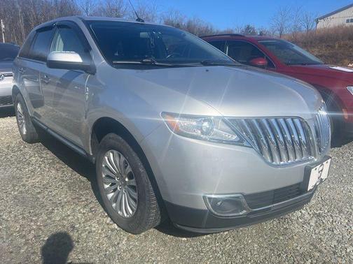 2014 Lincoln MKX Base