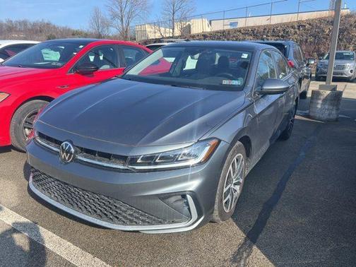 2025 Volkswagen Jetta 1.5T SE