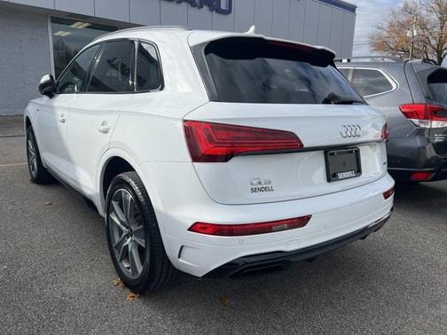 2025 Audi Q5 45 S line quattro Premium