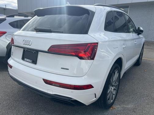 2025 Audi Q5 45 S line quattro Premium