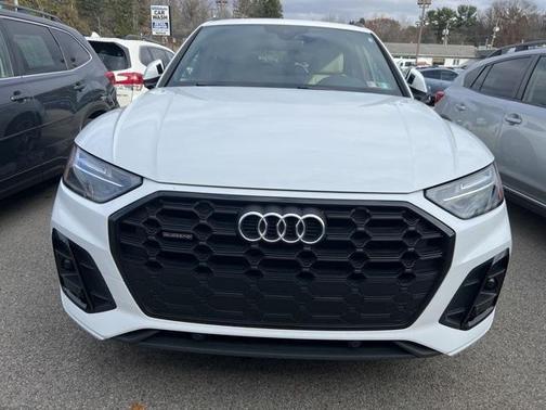 2025 Audi Q5 45 S line quattro Premium