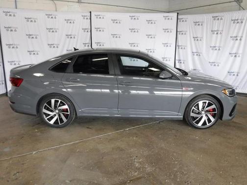 2019 Volkswagen Jetta GLI 2.0T Autobahn