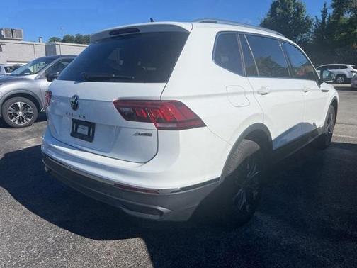 2024 Volkswagen Tiguan 2.0T SE