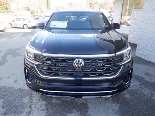 2024 Volkswagen Atlas Cross Sport 2.0T SEL R-Line