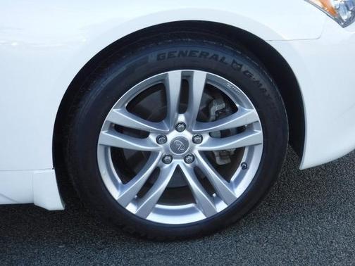 2010 INFINITI G37x Base