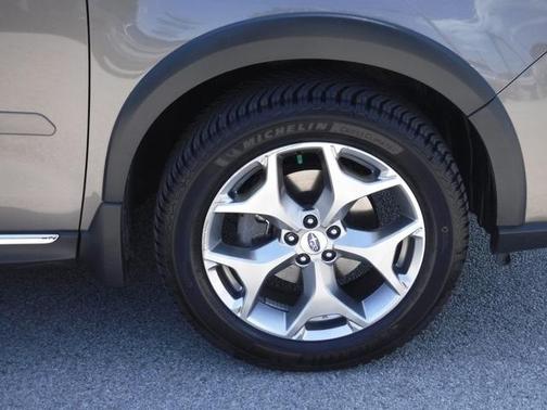 2017 Subaru Forester 2.5i Touring