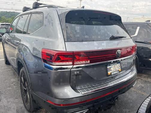 2025 Volkswagen Atlas 2.0T SE