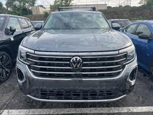 2025 Volkswagen Atlas 2.0T SE