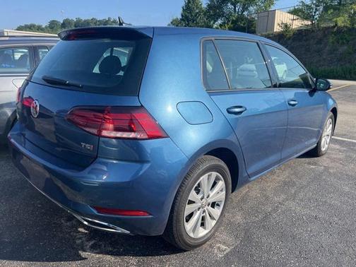 2018 Volkswagen Golf TSI SE