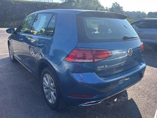 2018 Volkswagen Golf TSI SE