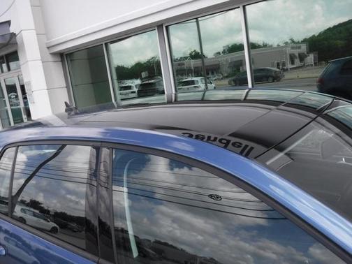 2018 Volkswagen Golf TSI SE