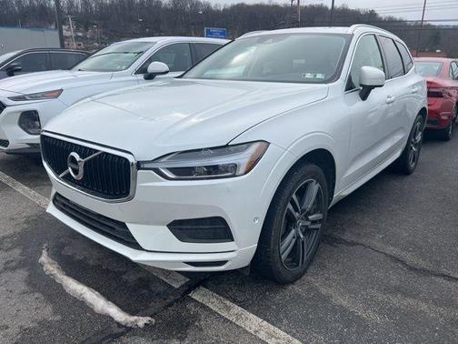 2019 Volvo XC60 T5 Momentum