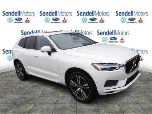 2019 Volvo XC60 T5 Momentum