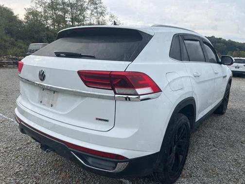 2022 Volkswagen Atlas Cross Sport 3.6L V6 SE w/Technology