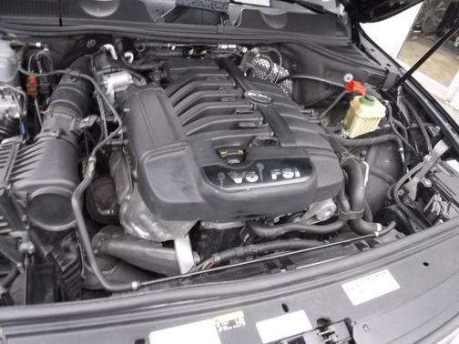 2017 Volkswagen Touareg V6 Wolfsburg Edition