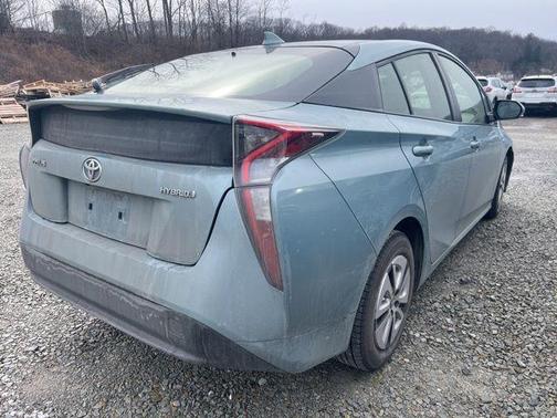 2016 Toyota Prius Four