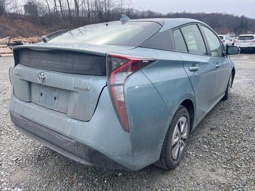 2016 Toyota Prius Four