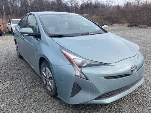 2016 Toyota Prius Four