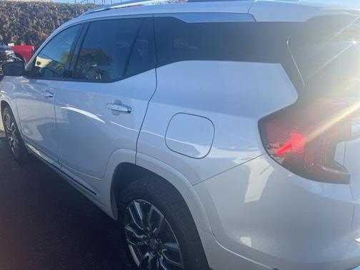2022 GMC Terrain Denali