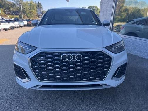 2022 Audi Q5 45 S line quattro Premium