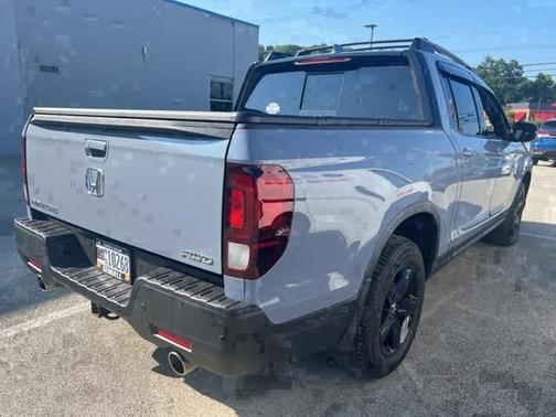 2023 Honda Ridgeline Black Edition