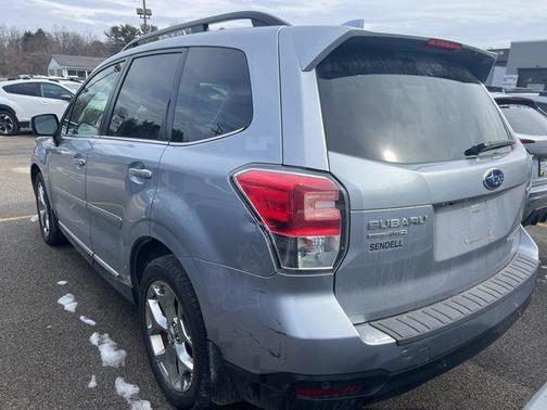2017 Subaru Forester 2.5i Touring