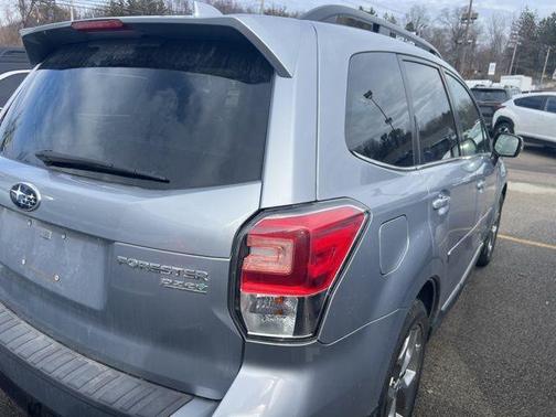 2017 Subaru Forester 2.5i Touring