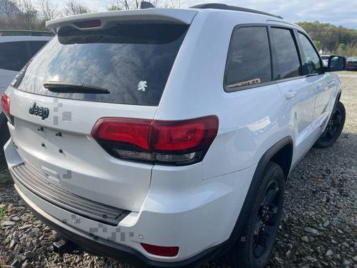 Bright White Clearcoat 2020 Jeep Grand Cherokee Upland