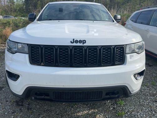 Bright White Clearcoat 2020 Jeep Grand Cherokee Upland