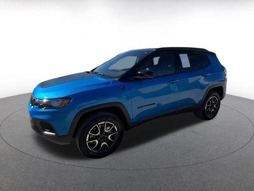 2025 Jeep Compass Trailhawk