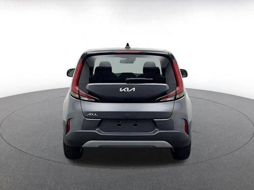 Gravity Gray 2025 Kia Soul LX