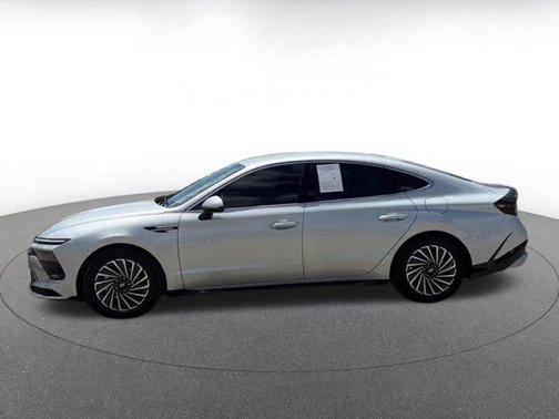 2024 Hyundai SONATA Hybrid SEL