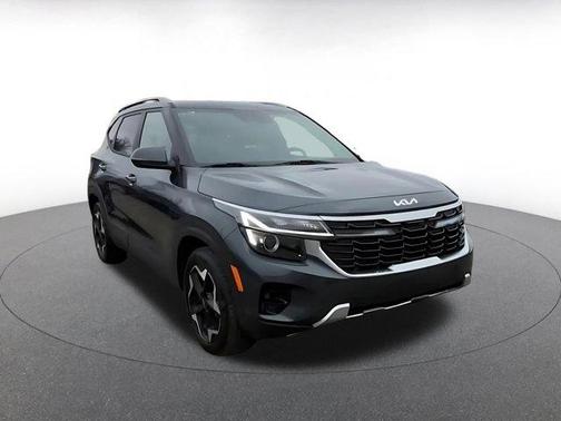 Gravity Gray 2025 Kia Seltos S