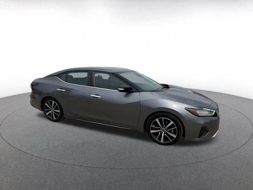 2023 Nissan Maxima SV