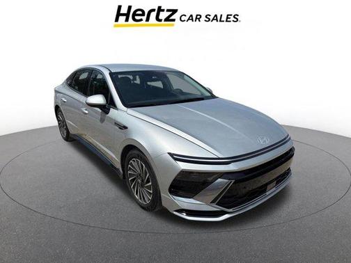Silver 2025 Hyundai SONATA Hybrid SEL