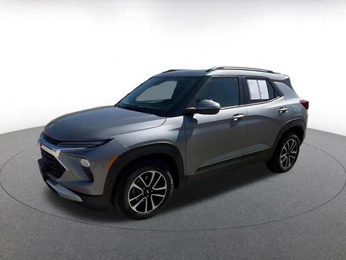 Sterling Gray Metallic 2025 Chevrolet Trailblazer LT