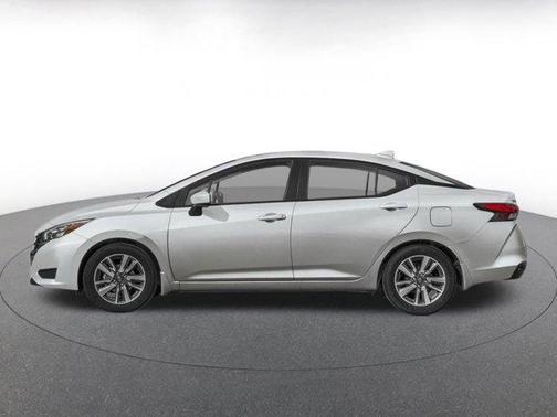 Brilliant Silver Metallic 2025 Nissan Versa 1.6 SV