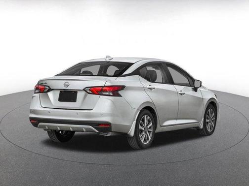 Brilliant Silver Metallic 2025 Nissan Versa 1.6 SV