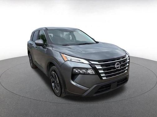 Gun Metallic 2025 Nissan Rogue SV