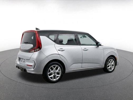 Steel Gray 2025 Kia Soul LX