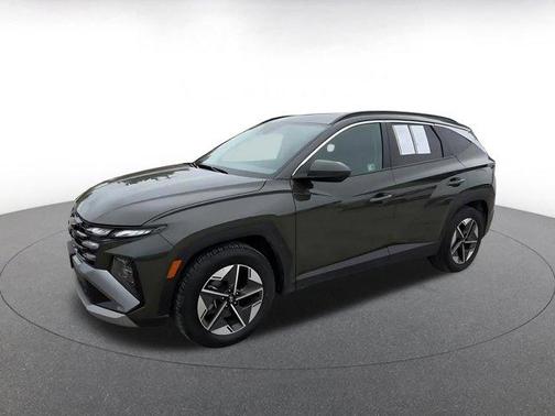 Green 2025 Hyundai TUCSON SEL