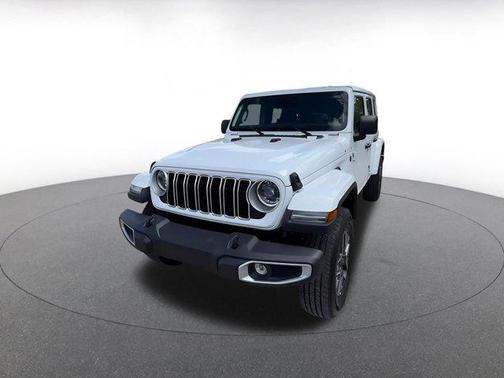 Bright White Clearcoat 2025 Jeep Wrangler Sahara
