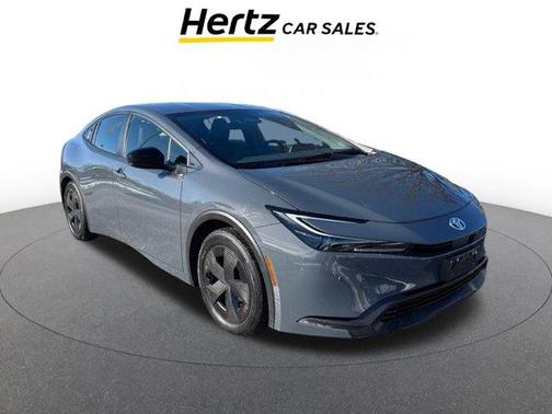 2025 Toyota Prius LE