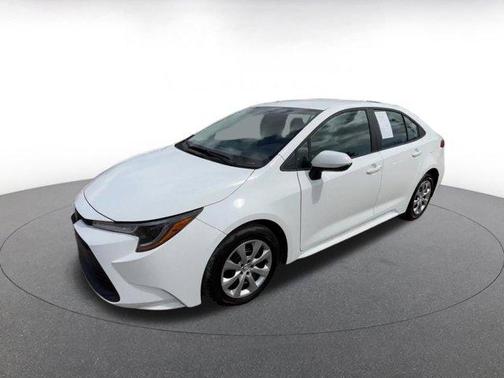 White 2025 Toyota Corolla LE